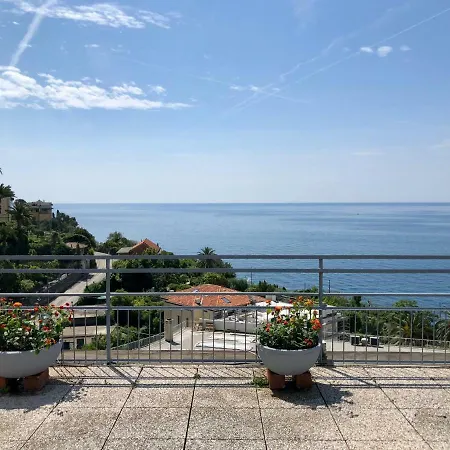 Апартаменты Portofino View