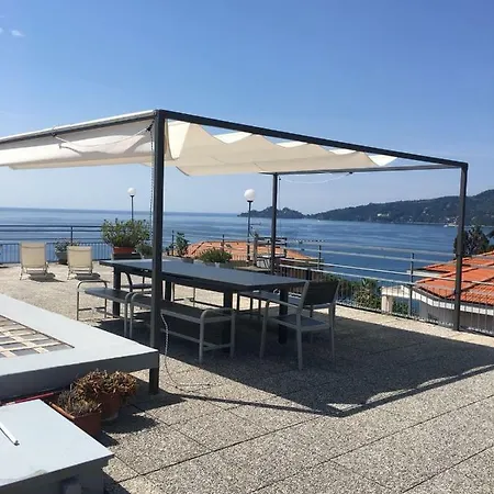 Portofino View Апартаменты